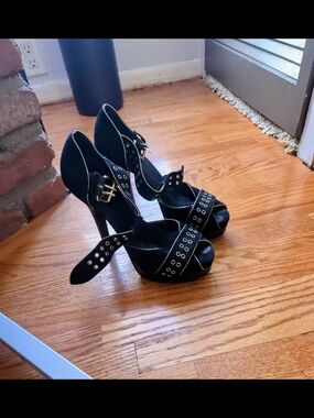 Size 7 Black Studded Fendi Platform High Heel Sandals with Ankle Buckle